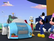 ميكي والمتسابقون